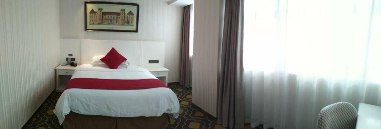 Ramada Encore Wyndham Nanning City Center Qingxiu Exterior foto
