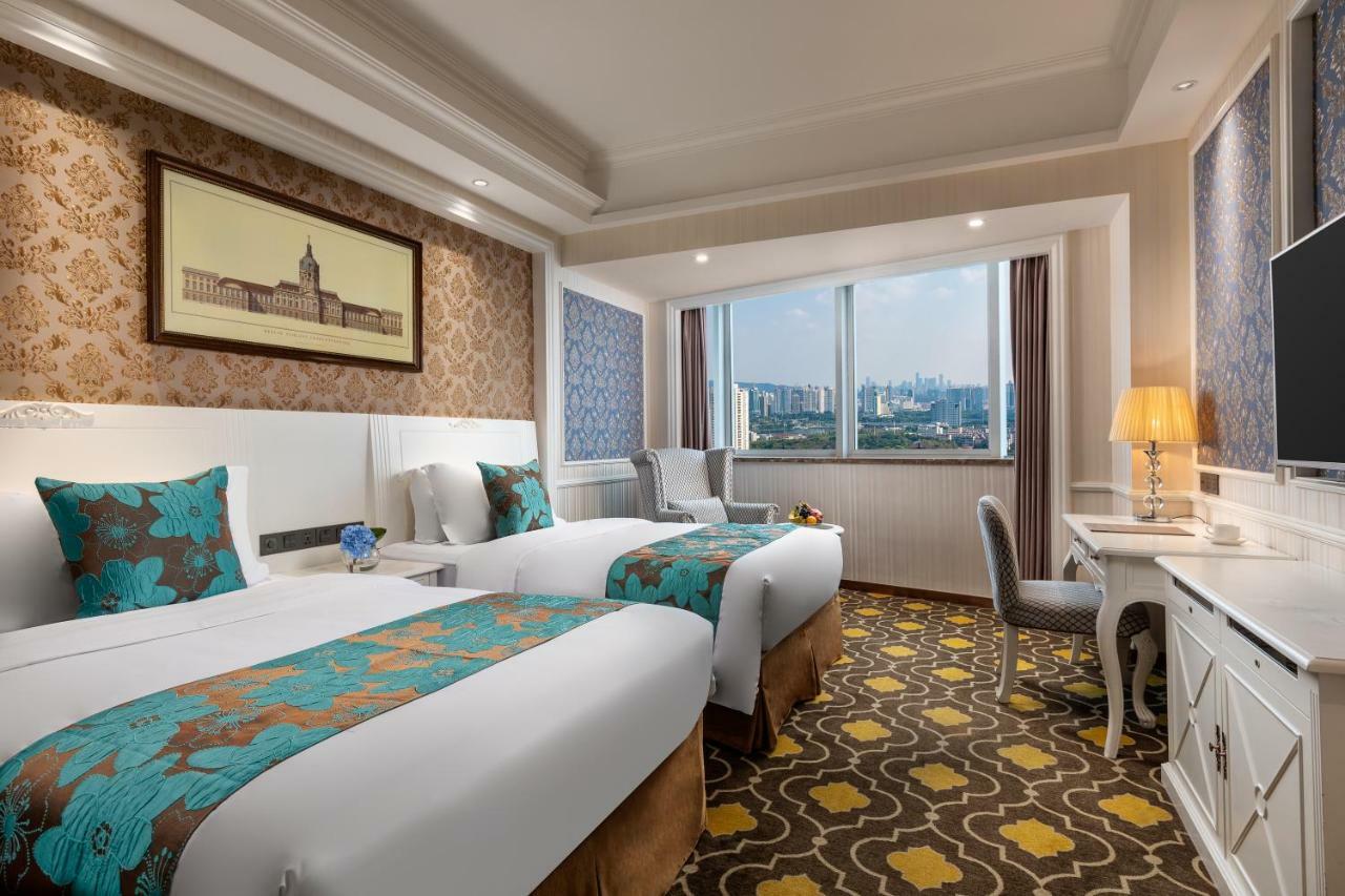 Ramada Encore Wyndham Nanning City Center Qingxiu Exterior foto