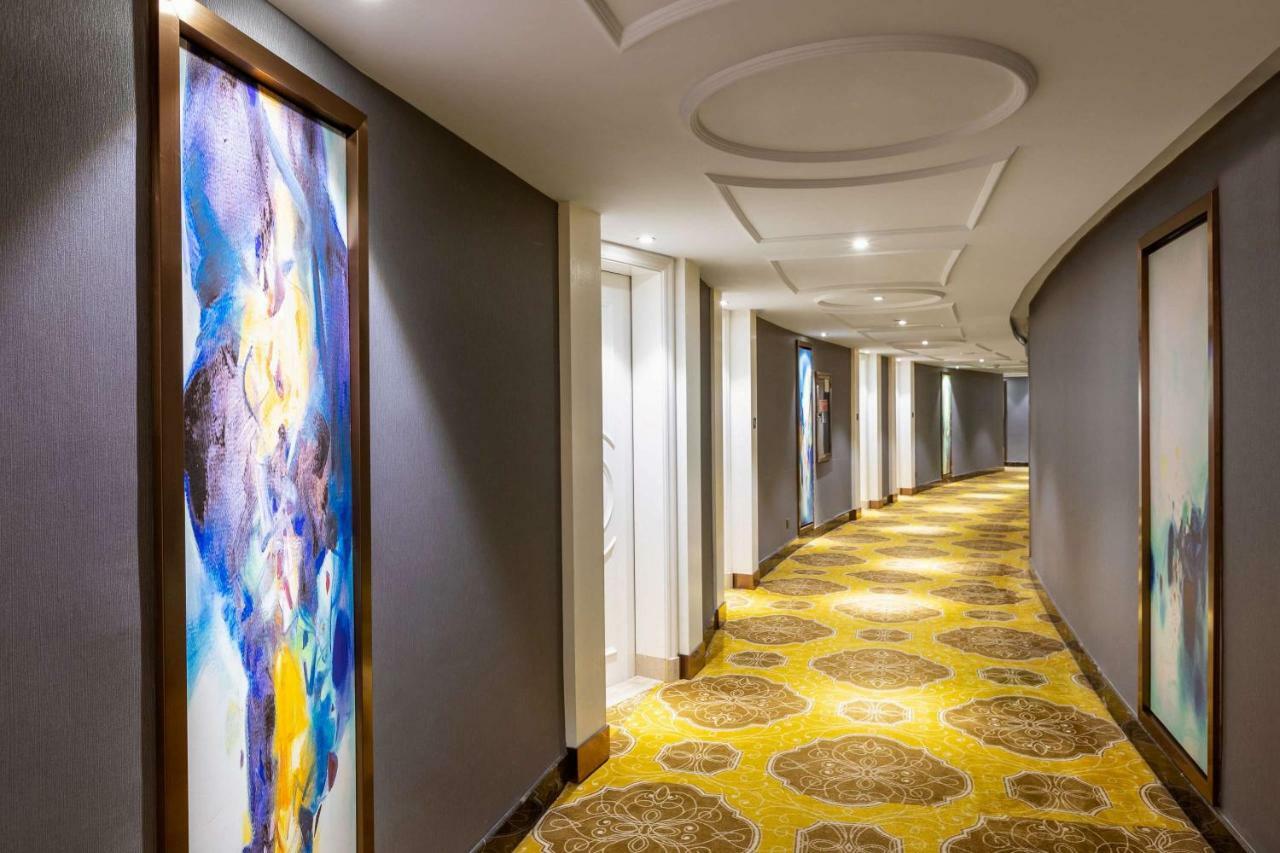 Ramada Encore Wyndham Nanning City Center Qingxiu Exterior foto