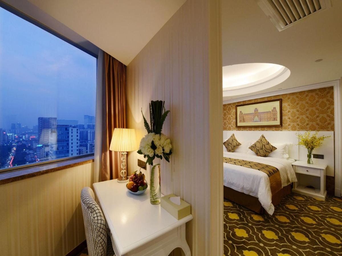 Ramada Encore Wyndham Nanning City Center Qingxiu Exterior foto